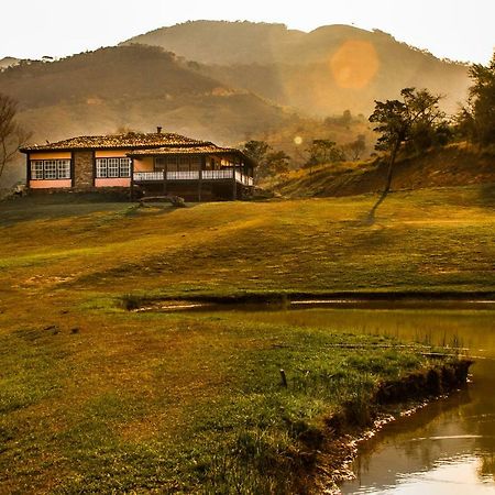Comuna Do Ibitipoca - Engenho ลิมาดูอาร์ชิ ภายนอก รูปภาพ
